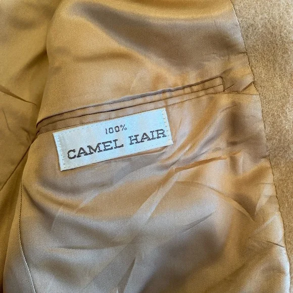 Vintage 100% Camel Hair Blazer – Old Money Prep, Made in USA (Men’s M)